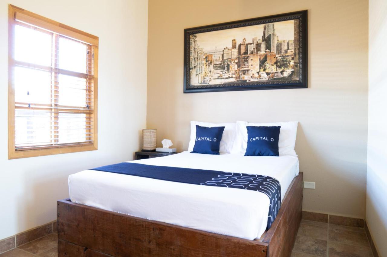 Capital O Hotel Villa Azura Tecate Eksteriør bilde